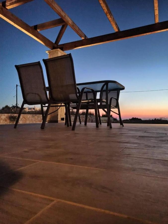 Villa Tramonto Keri Екстериор снимка
