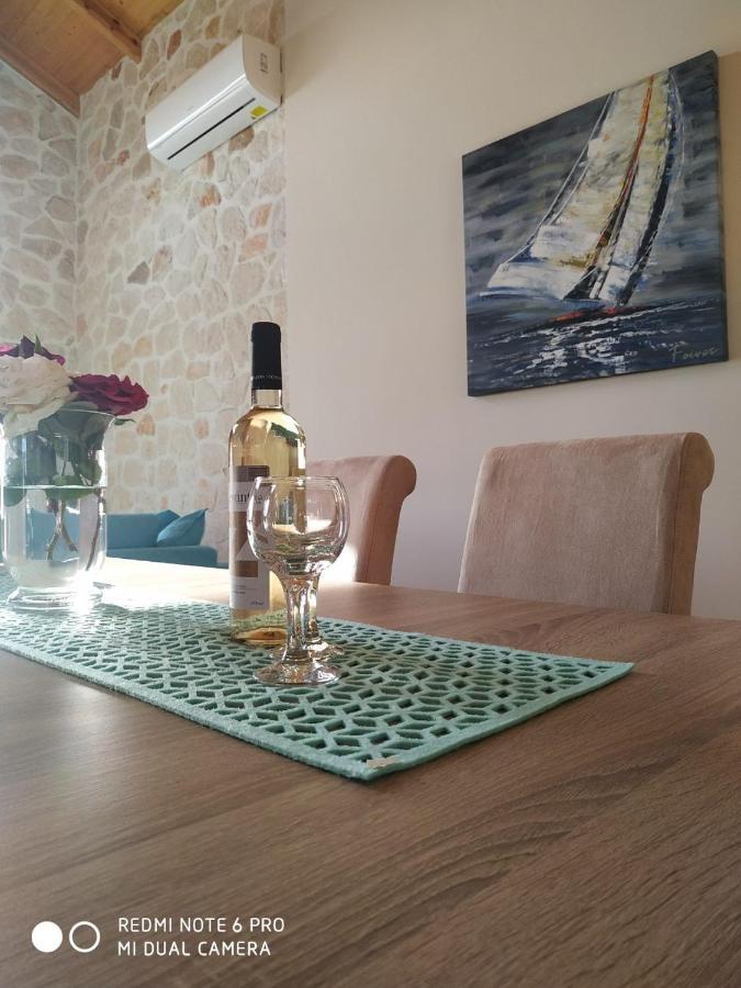 Villa Tramonto Keri Екстериор снимка